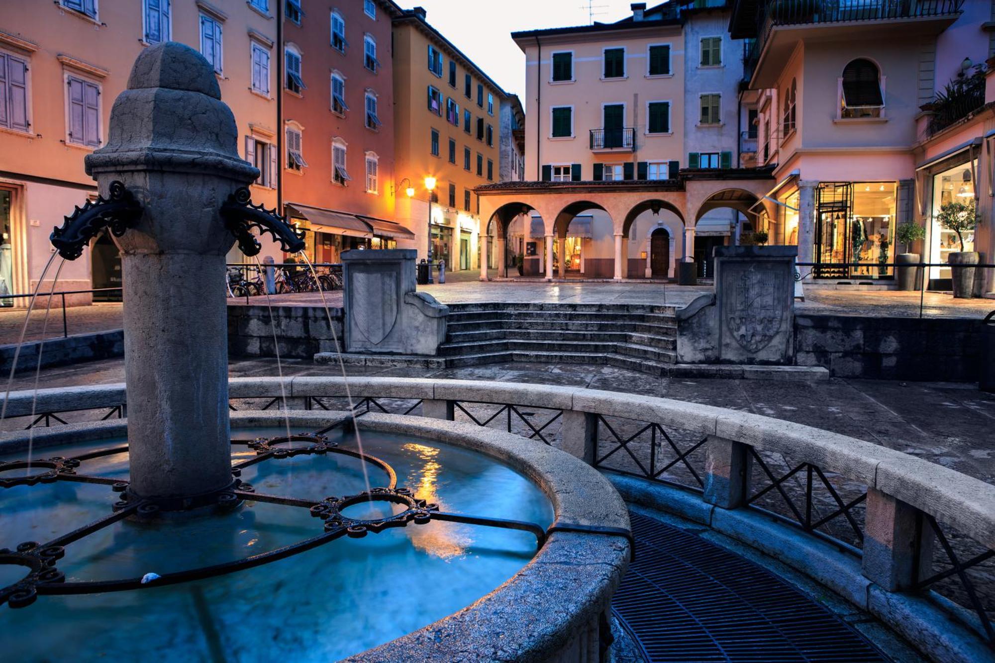 Residenza Lago D'Argento - Happy Rentals Riva del Garda Extérieur photo