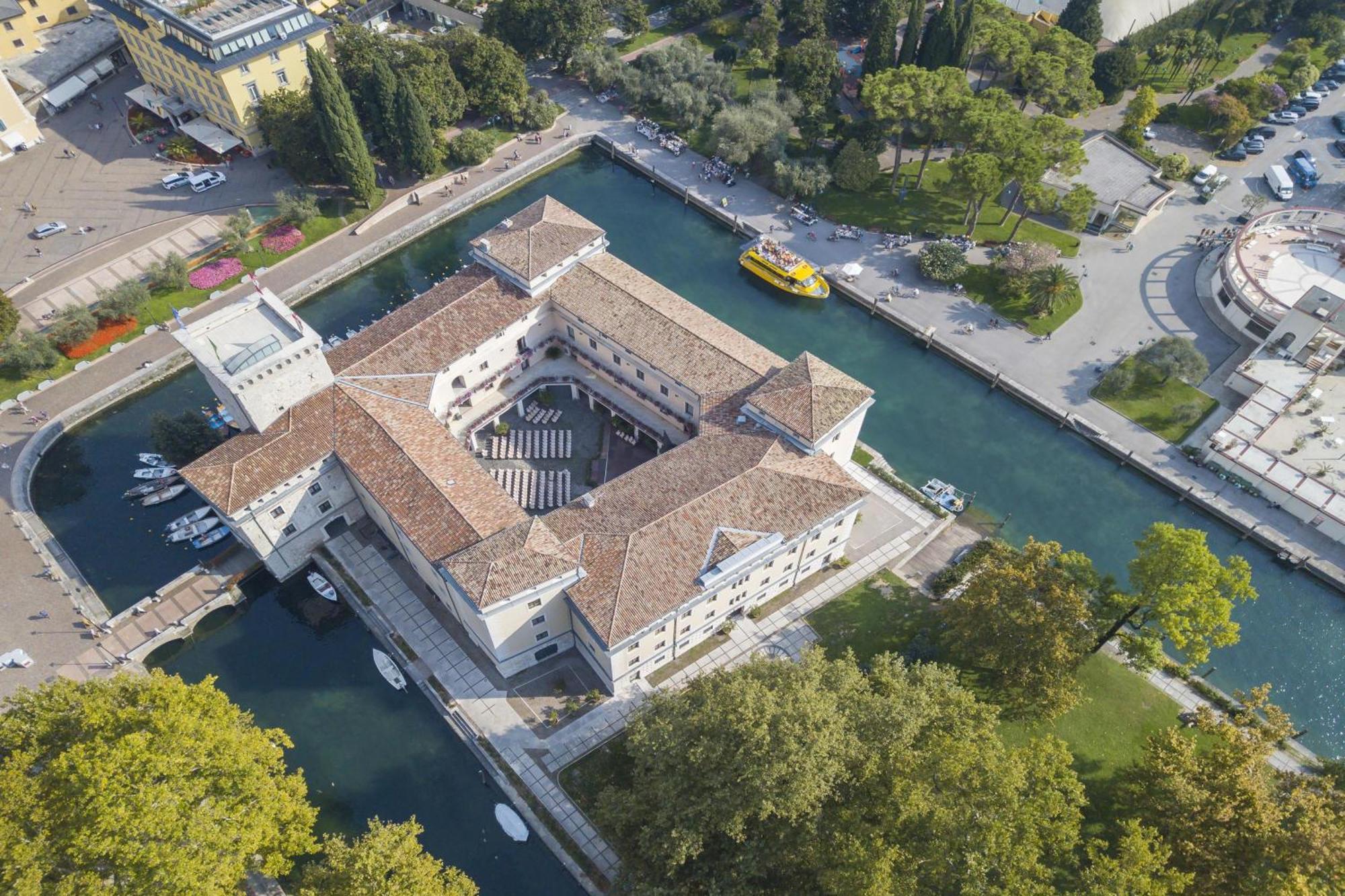 Residenza Lago D'Argento - Happy Rentals Riva del Garda Extérieur photo