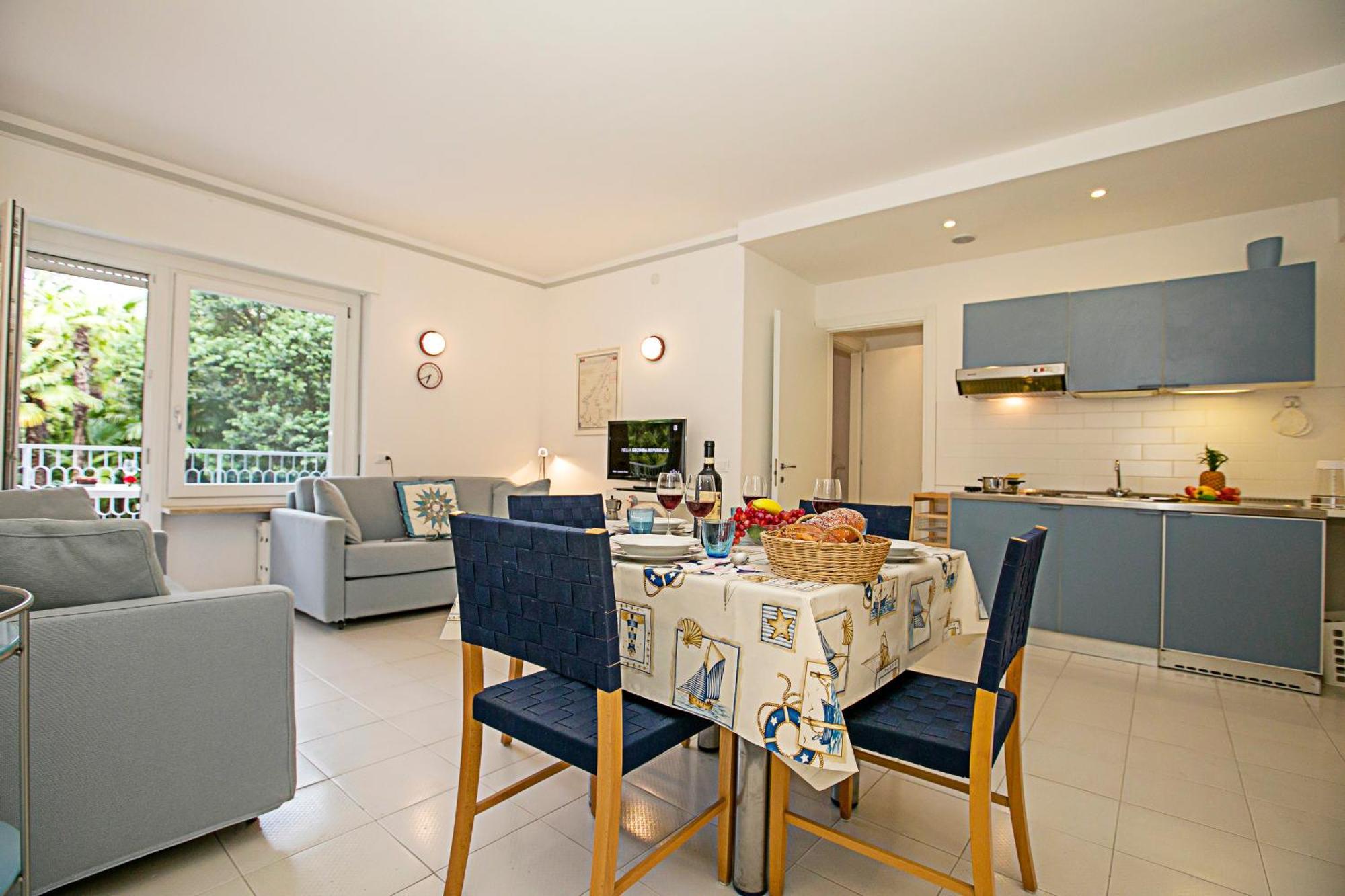 Residenza Lago D'Argento - Happy Rentals Riva del Garda Extérieur photo