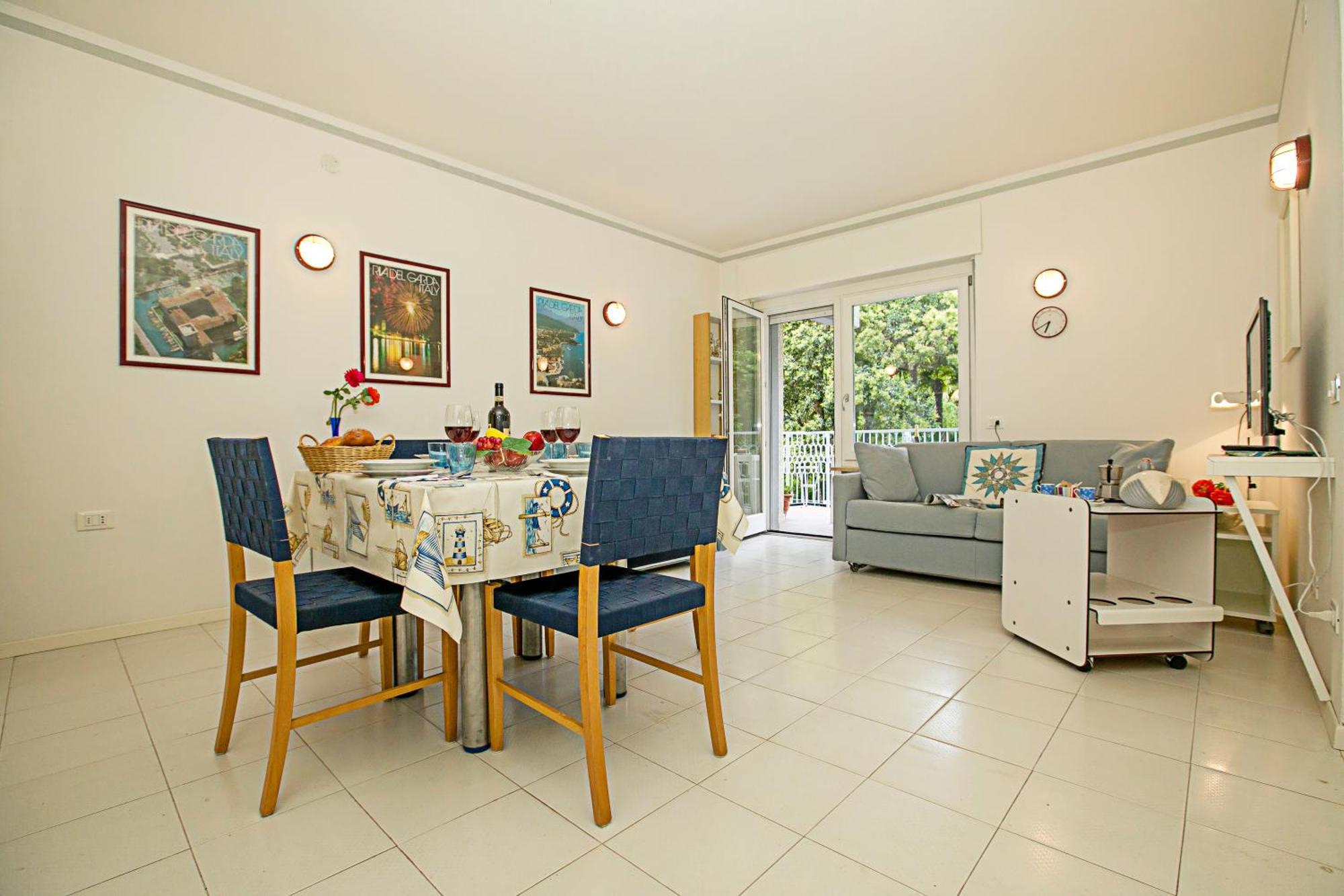 Residenza Lago D'Argento - Happy Rentals Riva del Garda Extérieur photo